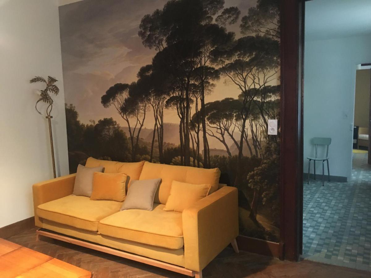 Charmant Appartement Sur Cour, Le Cerisier Bagnères-de-Bigorre Esterno foto