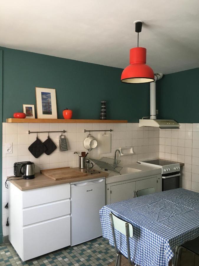 Charmant Appartement Sur Cour, Le Cerisier Bagnères-de-Bigorre Esterno foto