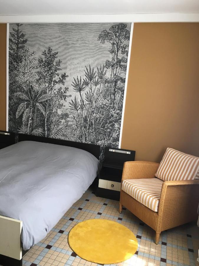 Charmant Appartement Sur Cour, Le Cerisier Bagnères-de-Bigorre Esterno foto